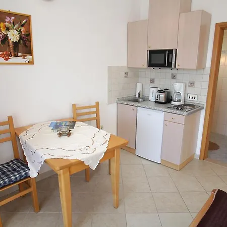 Macola Апартаменты