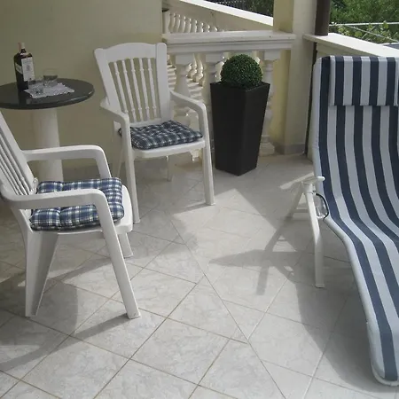 Apartamento Macola *